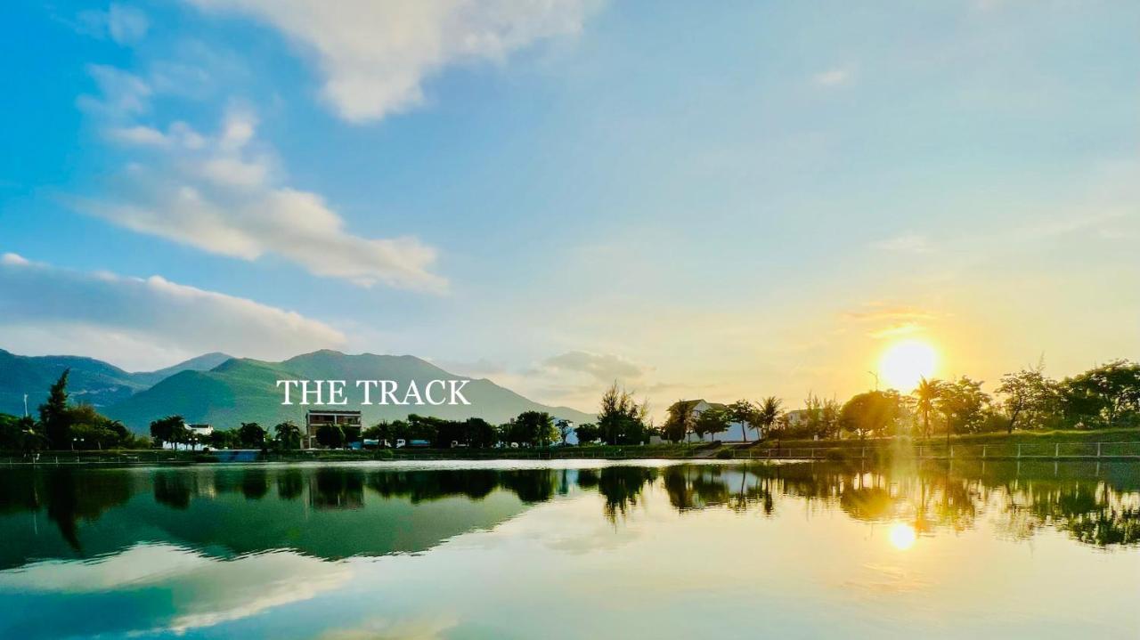 The Track Homestay - Near Bai Dai Beach Cam Lam Eksteriør bilde