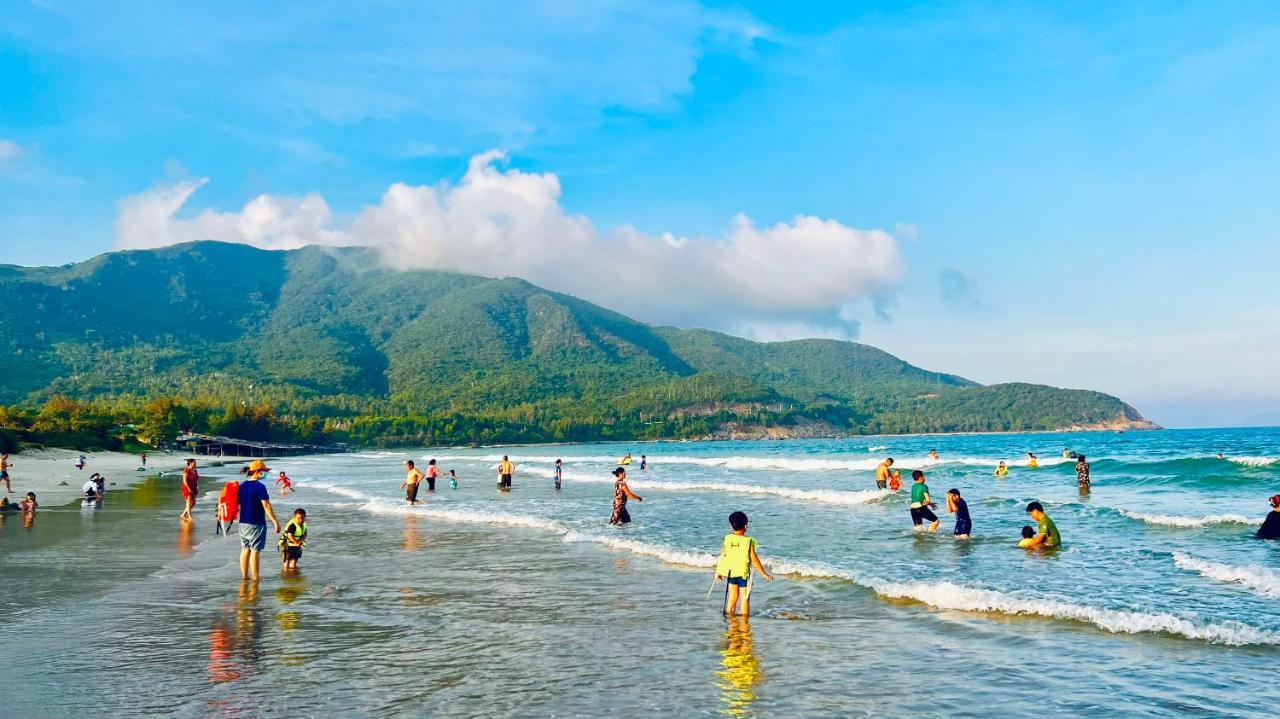 The Track Homestay - Near Bai Dai Beach Cam Lam Eksteriør bilde