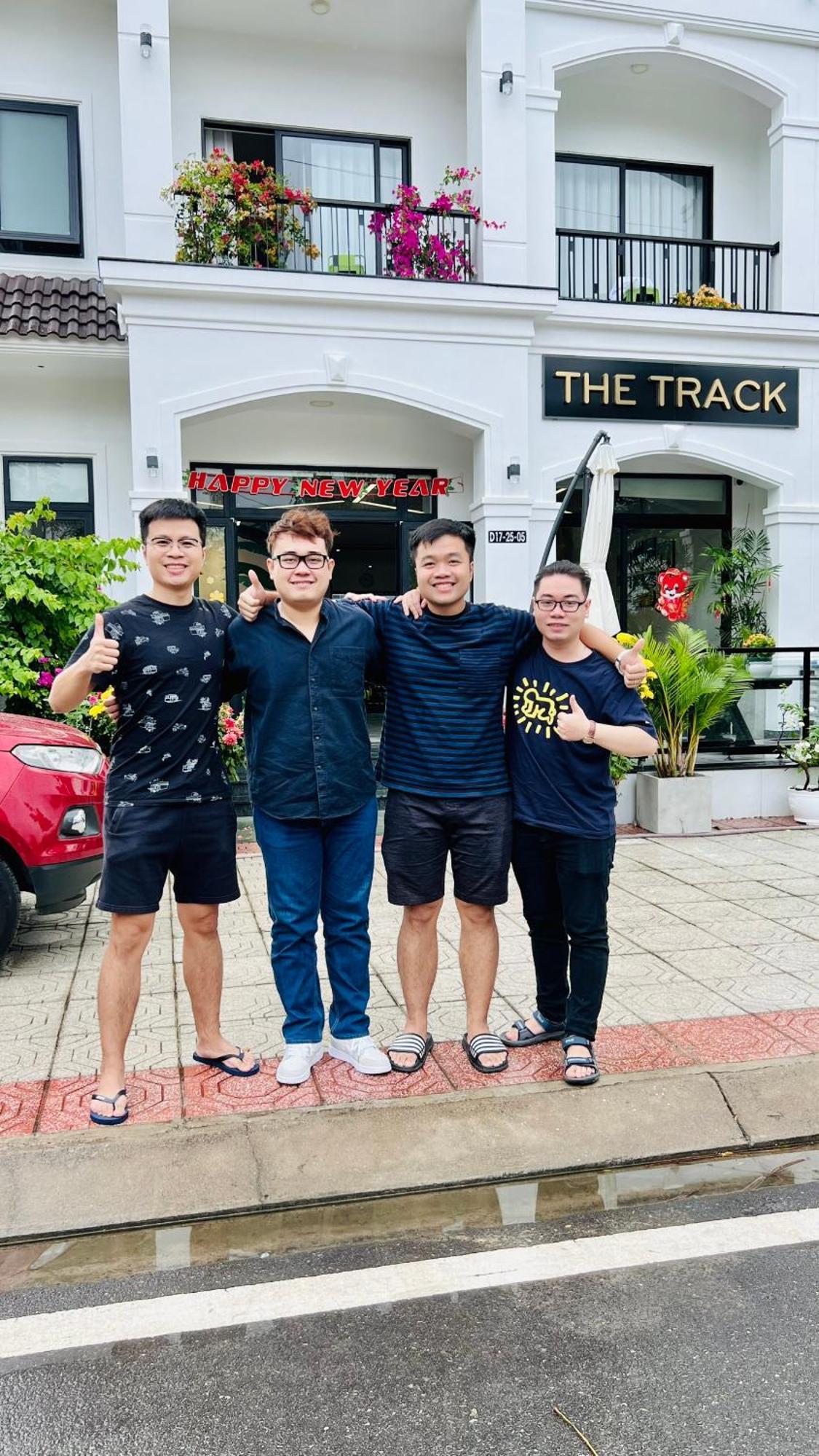 The Track Homestay - Near Bai Dai Beach Cam Lam Eksteriør bilde